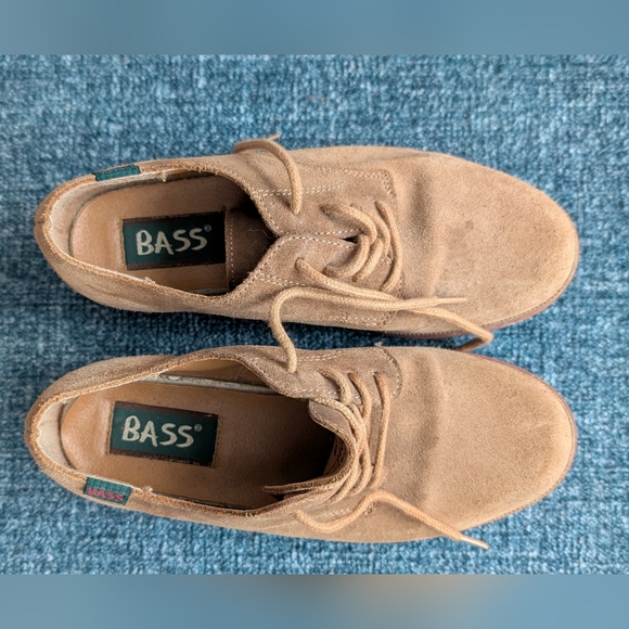 Unisex Size 3.5 Bass Eastwood Suede Buck Oxfords  in great shape, soles like new - Picture 1 of 5